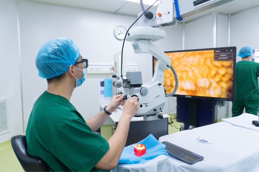 Video: Công nghệ 3D tiên tiến trong phẫu thuật đục thủy tinh thể 