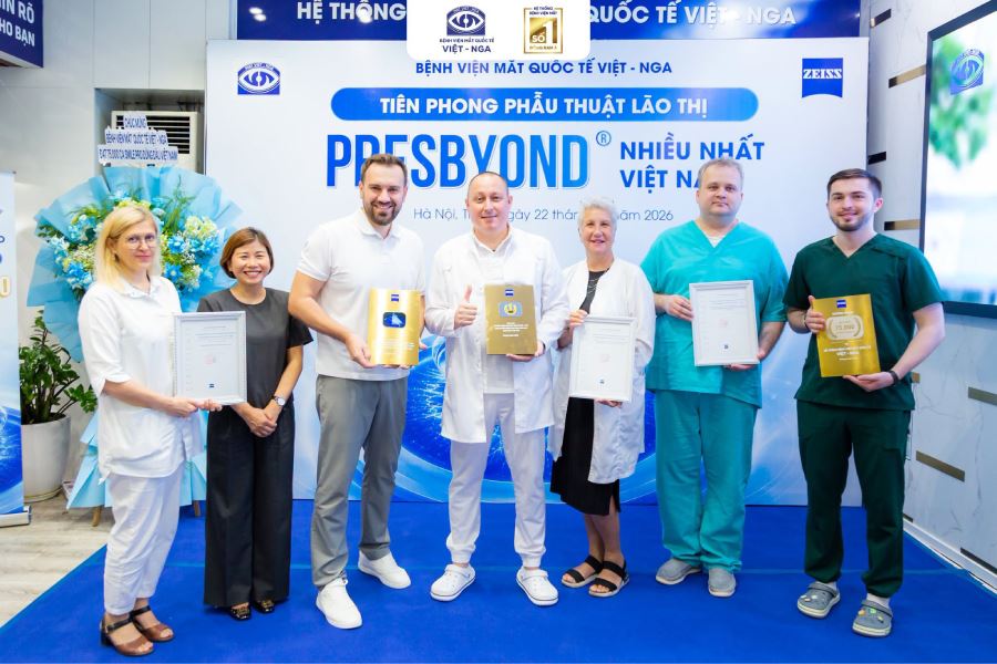 Mắt Việt – Nga cán mốc 75.000 ca SMILE, đứng đầu phẫu thuật SMILE Pro AI 4.0 tại Việt Nam
