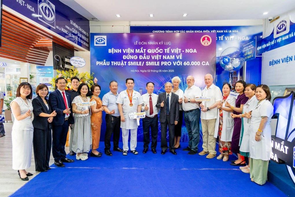 Mắt Quốc tế Việt - Nga lập kỷ lục với 60.000 ca phẫu thuật Smile và Smile Pro