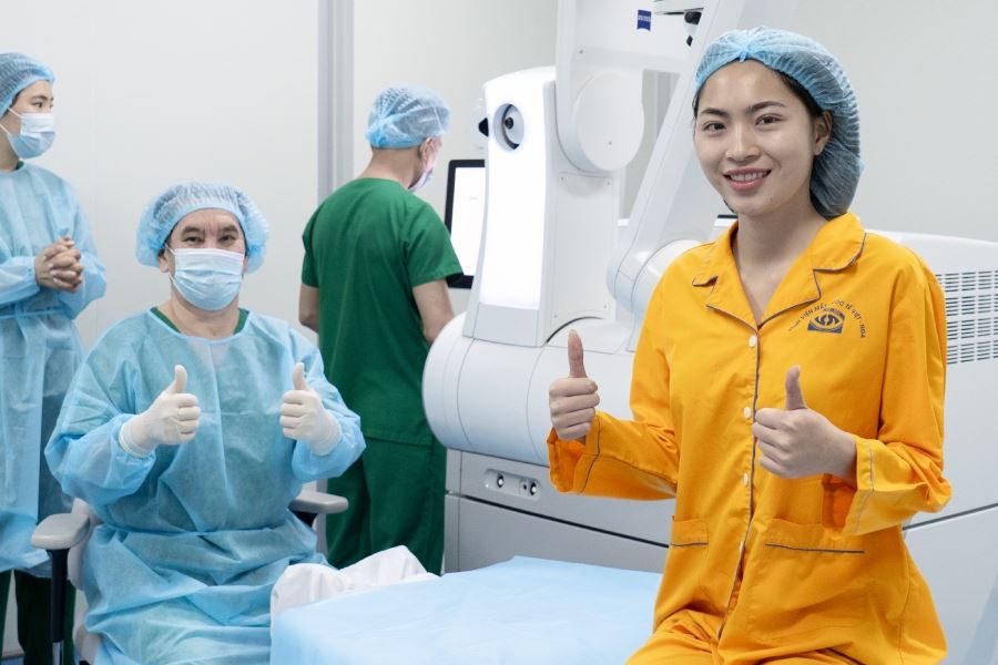 3 trợ lý AI giúp Smile Pro AI 4.0 tối ưu độ chính xác khi xóa cận