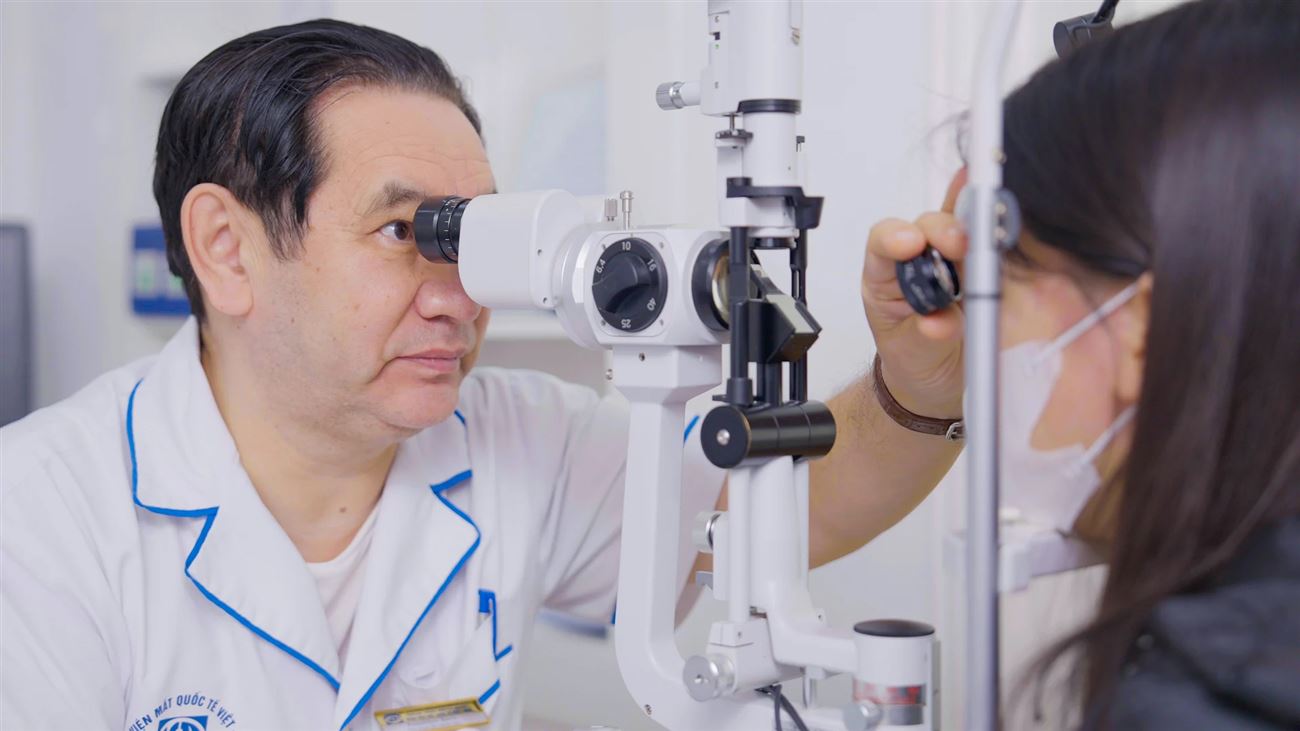 Phẫu thuật laser xóa cận thị tại Bệnh viện Mắt quốc tế Việt - Nga