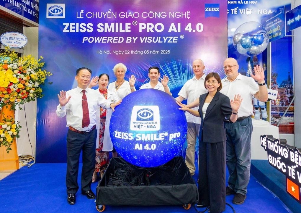 Hệ thống BV Mắt Quốc tế Việt - Nga tiên phong nhận chuyển giao công nghệ ZEISS SMILE PRO AI 4.0