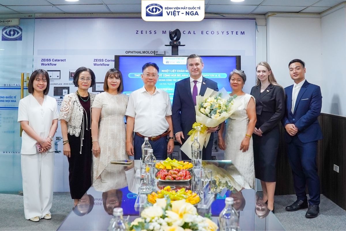 Thứ trưởng Bộ Y tế Belarus thăm và làm việc tại Bệnh viện Mắt Quốc tế Việt – Nga 